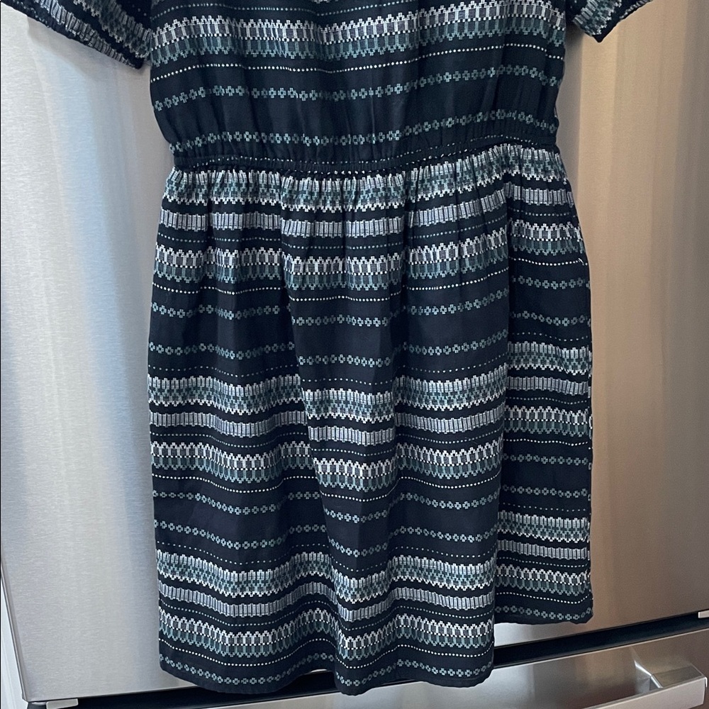 LOFT Black and White Patterned Midi Dress - Picture 7 of 13